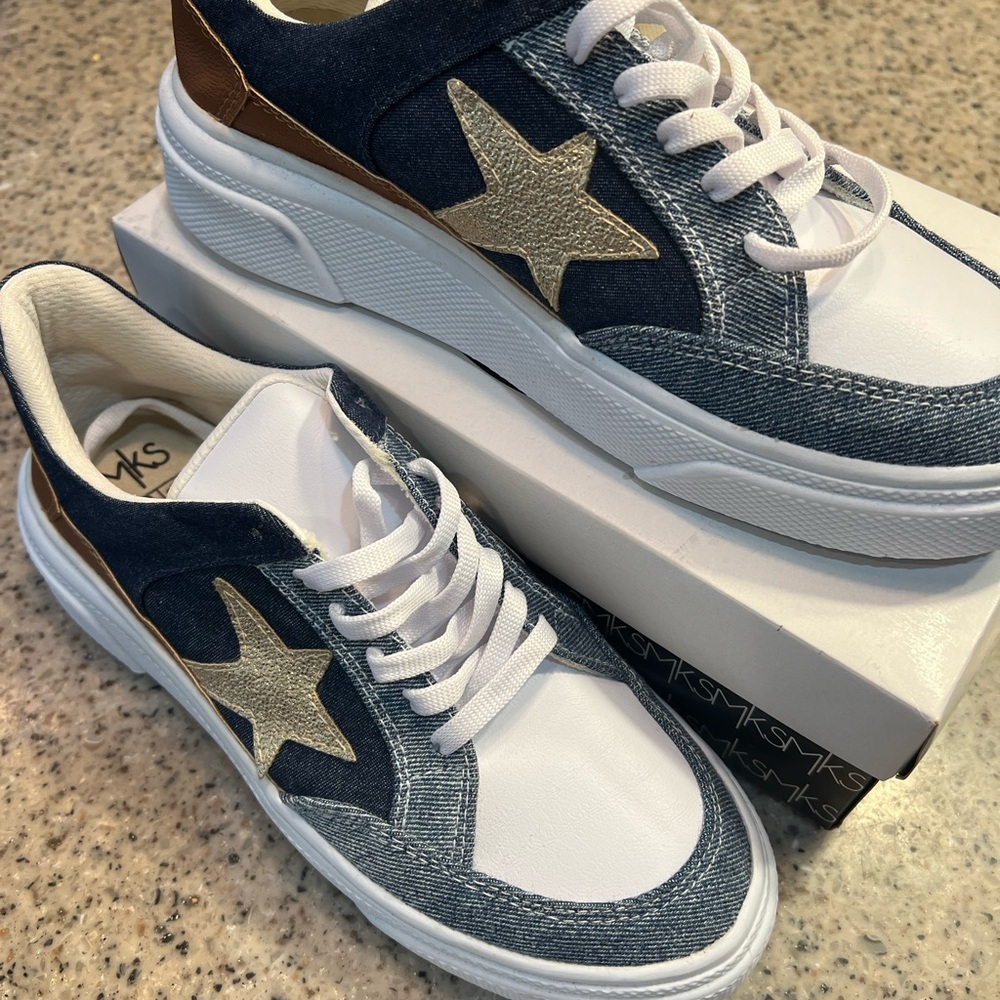 MKS women’s shoes - Picture 3 of 5